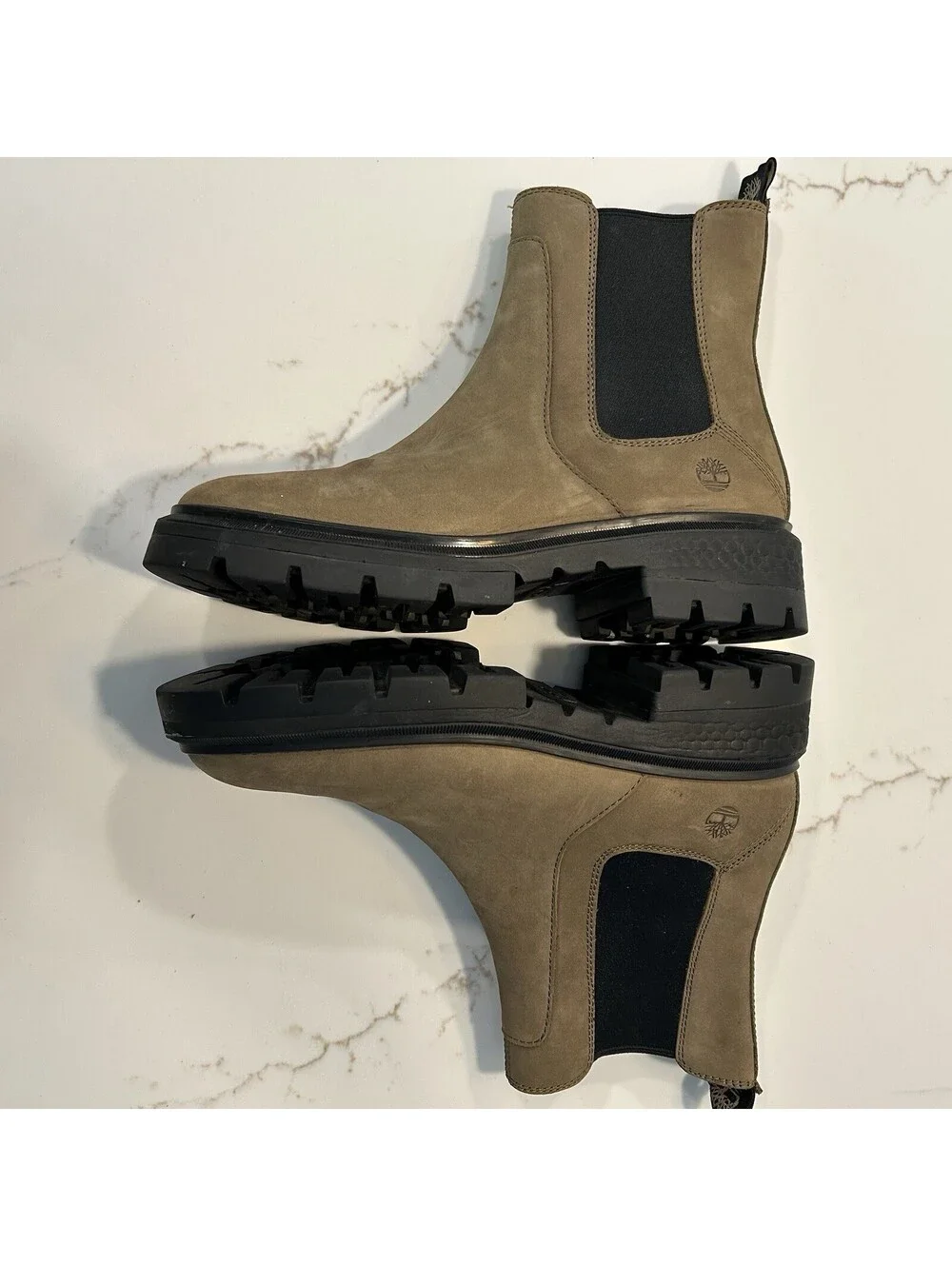 Women’s Timberland Suede Boots 9